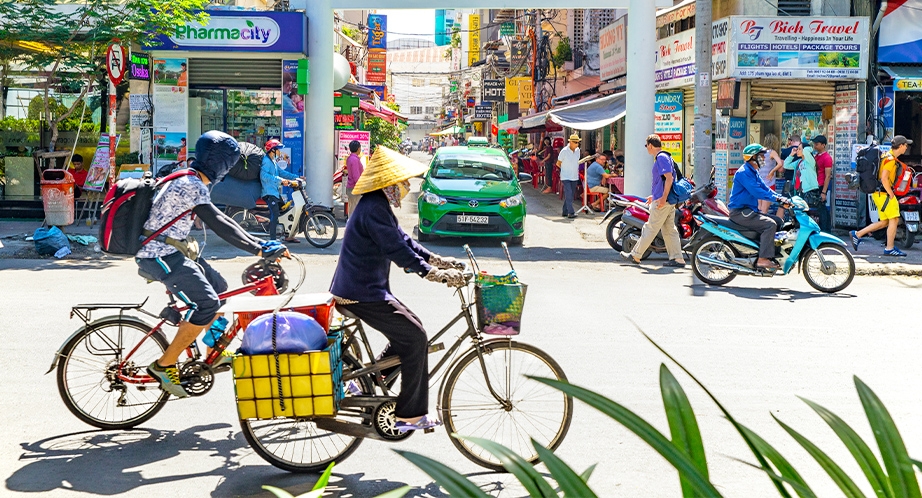 Day 1: Hanoi Arrival – First Visit (No Meals) (Dinner)